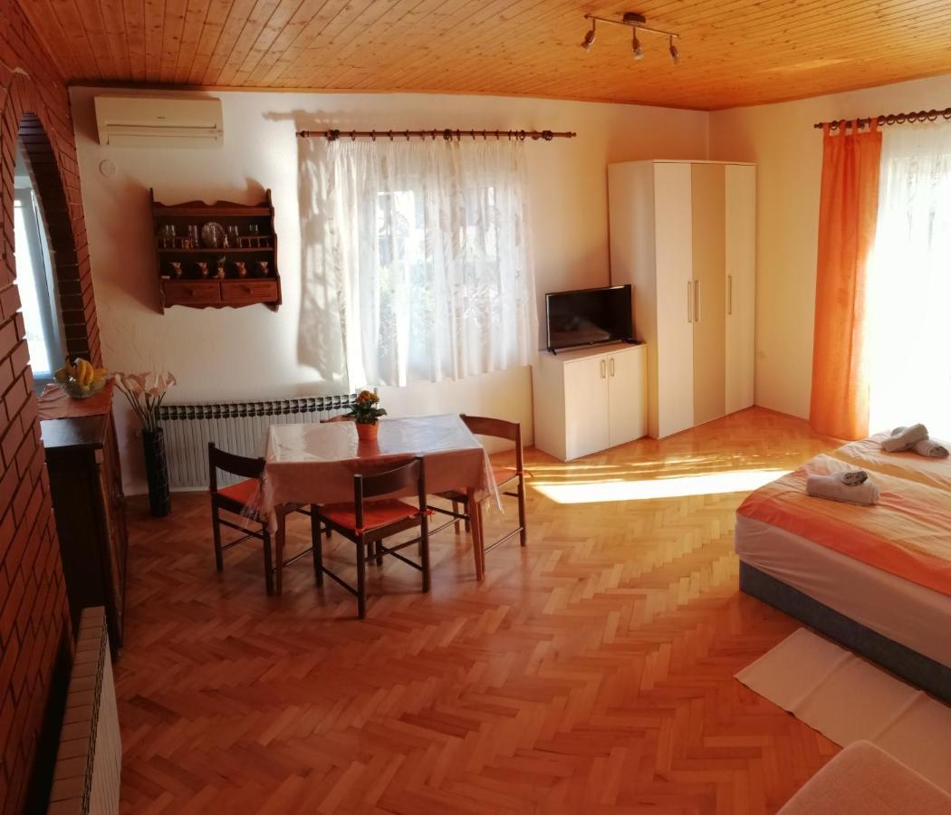 Apartmani Darko Rovinj Ngoại thất bức ảnh